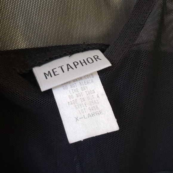 Metaphor Black blouse - Picture 4 of 8